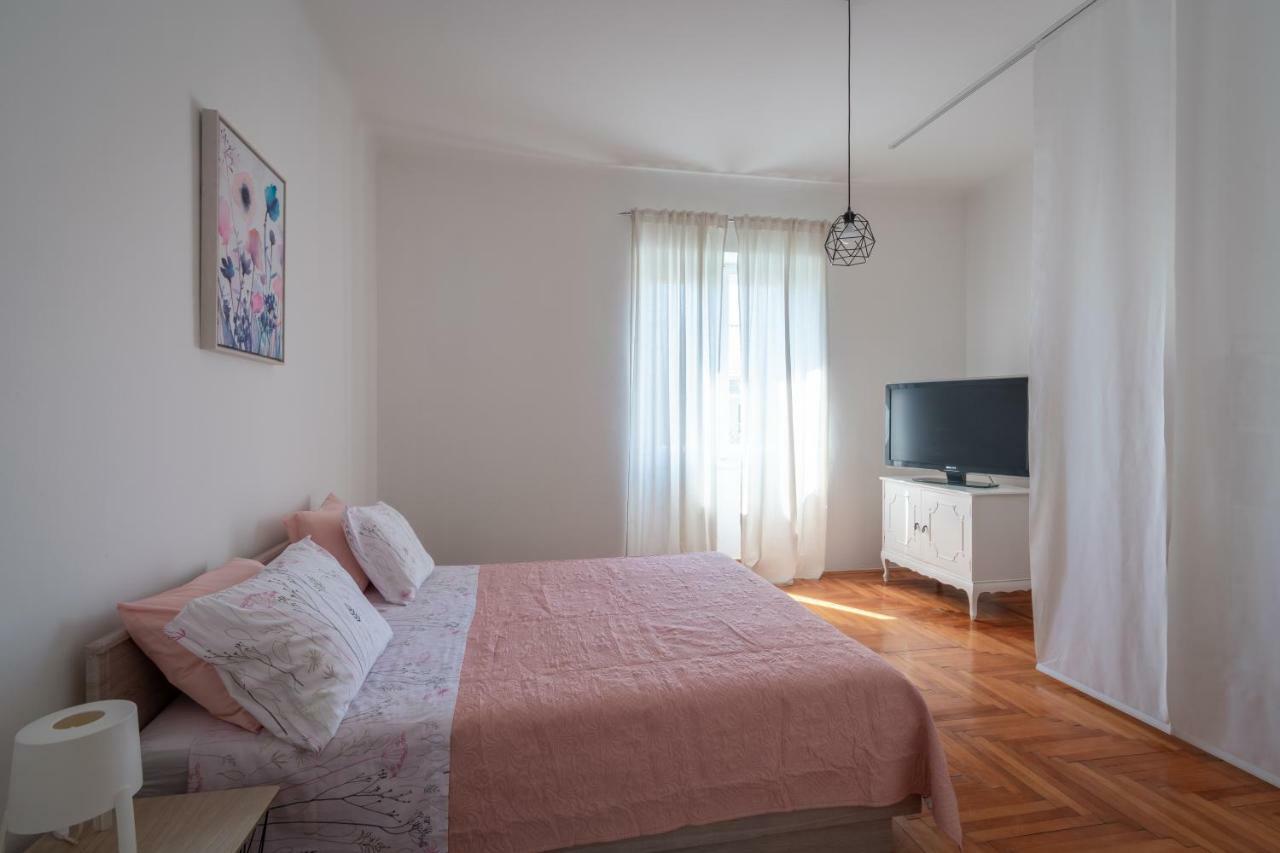 Appartement Apartman Rhapsody à Split Extérieur photo